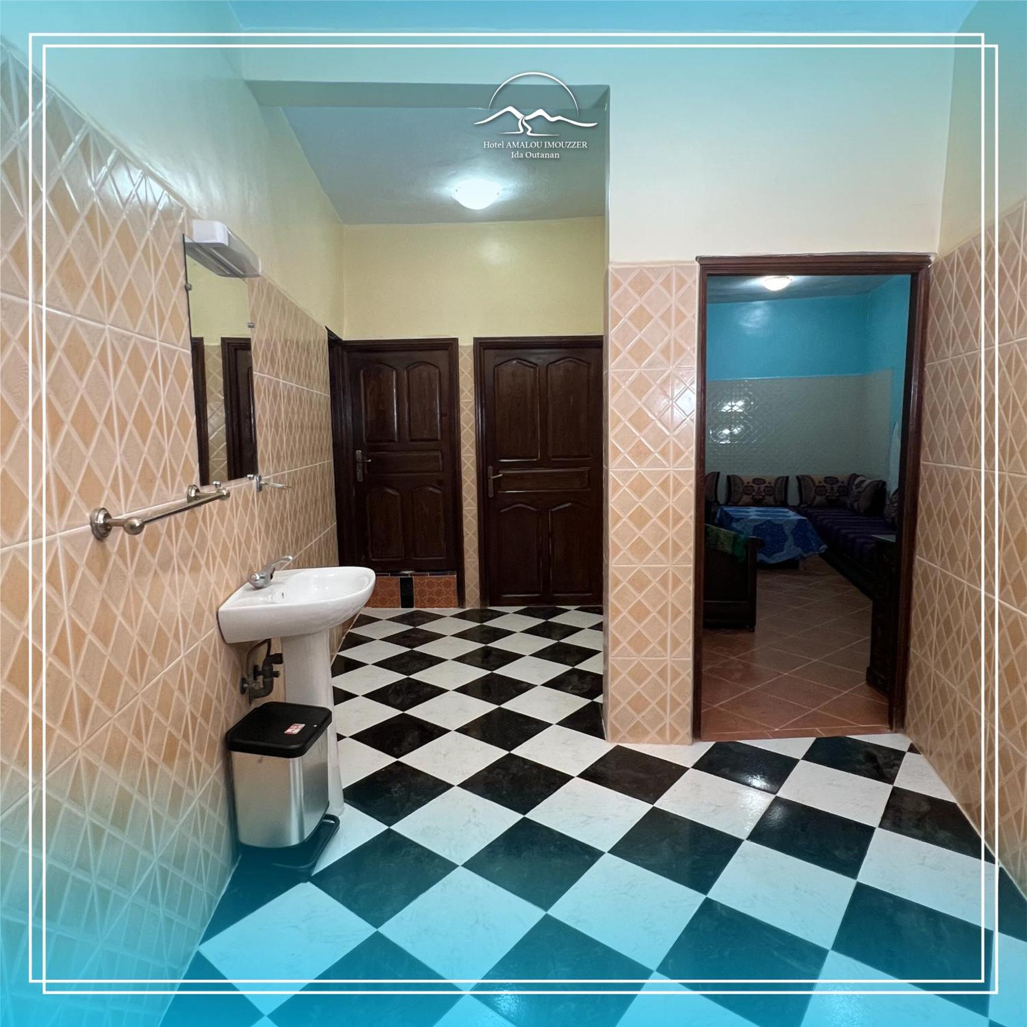 Hotel Amalou Imouzzer Ida Ou Tanane Exterior foto